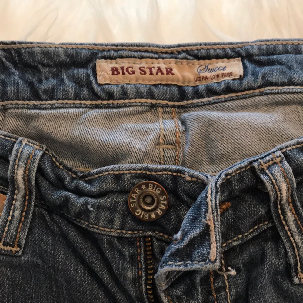 Big Star sweet ultra low rise shorts size 27